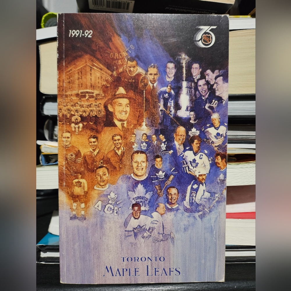 Toronto Maple Leafs 75th Anniversary Book